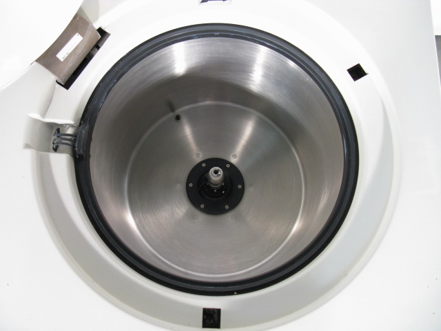 enlarge picture 3: High-speed Refrigerated centrifuge Beckman Avanti J-25 (#3030) ...