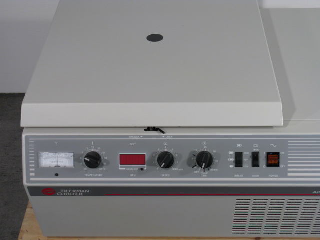 enlarge picture 2: Table-top cooling centrifuge Beckman Allegra-6R (#5036) ...